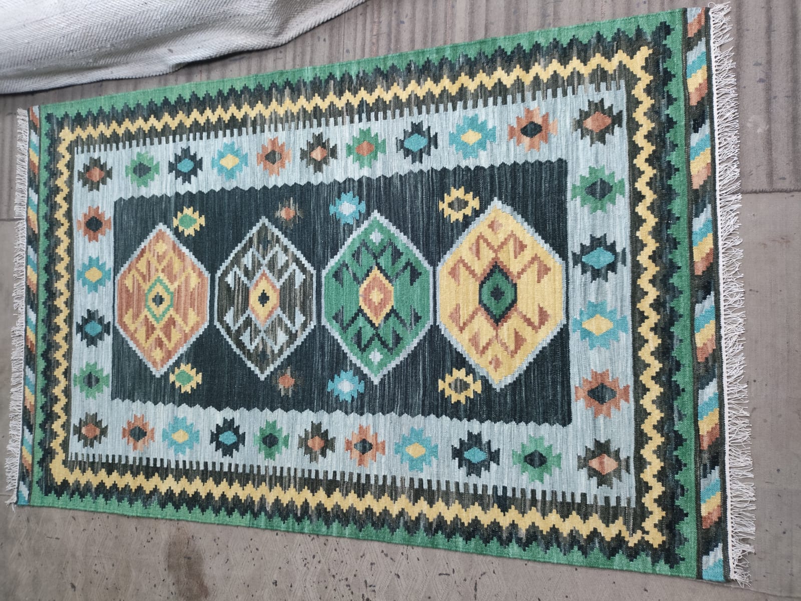 Handwoven Wool Dari Rug – Green Geometric Kilim Area Rug
