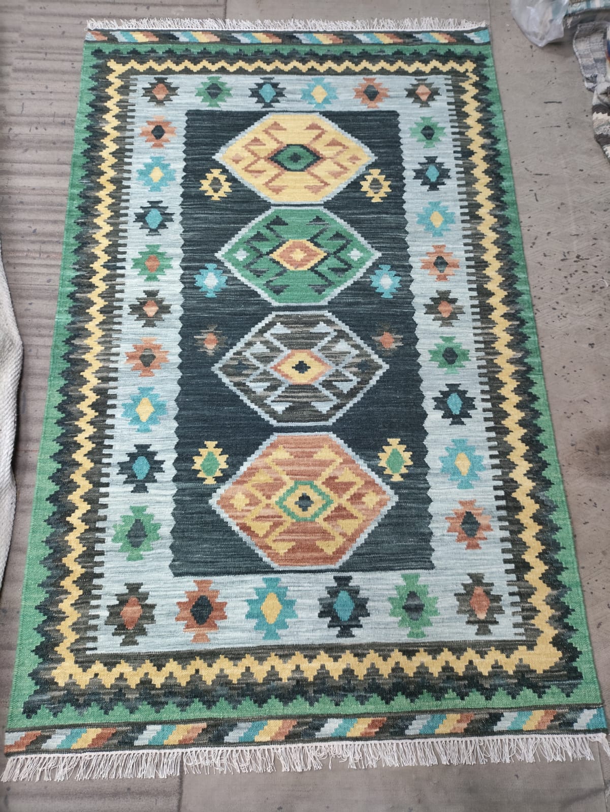 Handwoven Wool Dari Rug – Green Geometric Kilim Area Rug